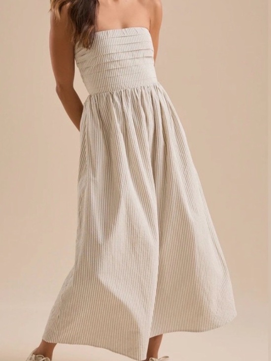 Altar'd State Dresses & Skirts - NWT Altar’d State Strapless Smocked Dress in Ivory with brown Stripe Size Small